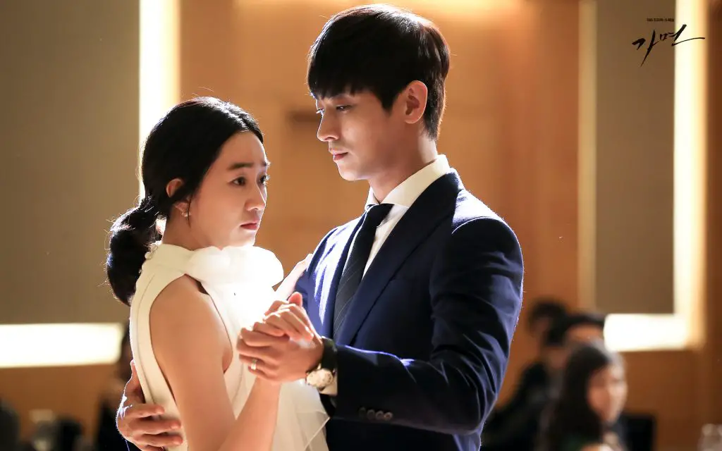 K-Drama Review: When Ju Ji Hoon Stripped Soo Ae&#39;s &quot;Mask&quot; To Claim True Love  - kdramadiary