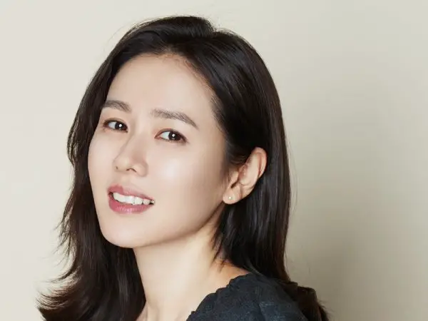 Son Ye Jin To Make Her Drama Comeback With Thirty Nine Kdramadiary