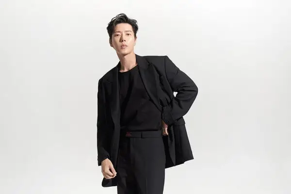 Park Hae Jin To Start Working With Ghosts In Upcoming MBC Drama ...
