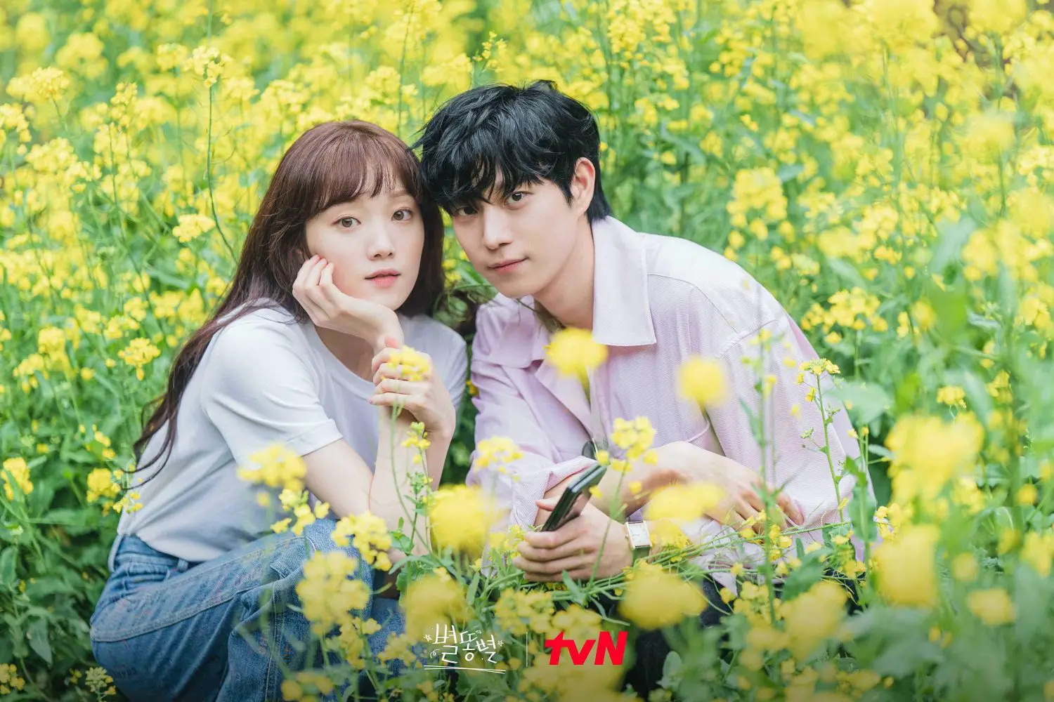 K-Drama Review: "Shooting Stars" Glisteningly Tells Endearing Love Story Behind Spotlights - kdramadiary