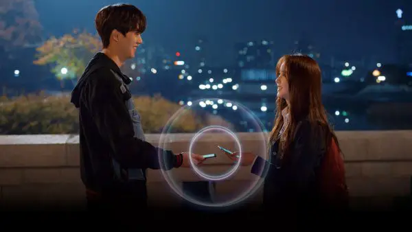 K-Drama Review: “Love Alarm” Reins In A Beautifully Crafted Yet Bittersweet Young Romance