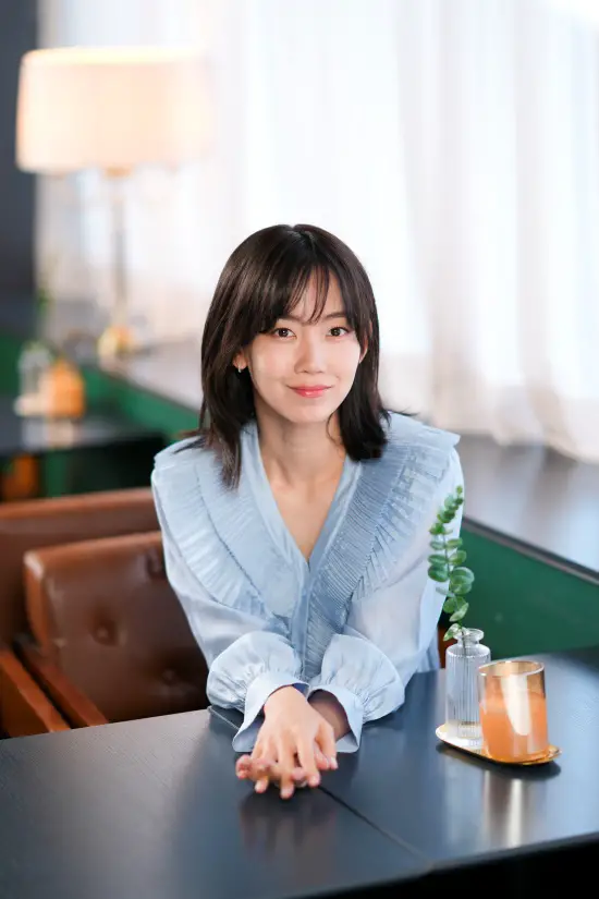 INTERVIEW: Shin Hyun Been Discusses Challenges Portraying Comedic Character in “Cinderella At 2 AM”